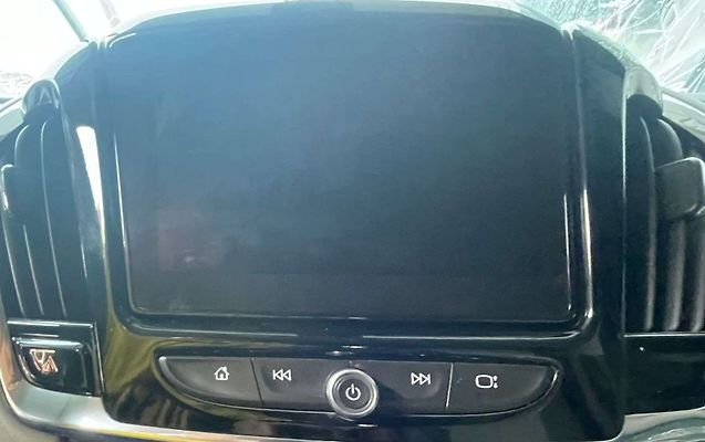 Info-gps-tv screen - 2018 Chevrolet Traverse