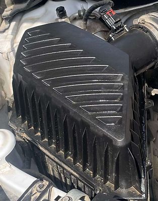 Air cleaner box - 2018 Chevrolet Traverse