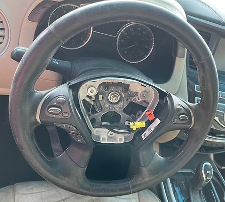 Steering wheel - 2016 Infiniti QX60