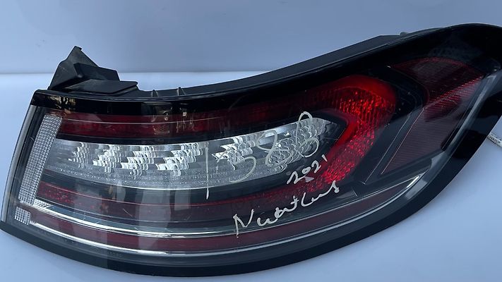 Tail Light (RH) - 2020 Lincoln Nautilus