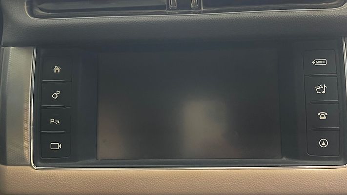 Info-gps-tv screen - 2017 Jaguar XF