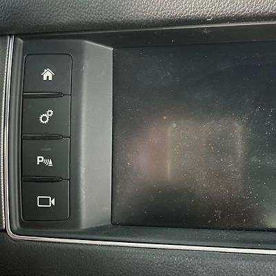 Info-gps-tv screen - 2015 Jaguar XF