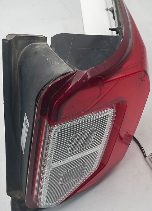 Tail Light (RH) - 2020 Ford Explorer XLT