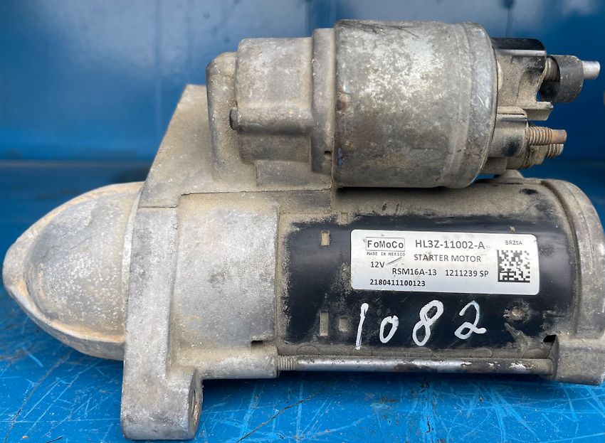 Starter motor - 2019 Lincoln Navigator Reserve