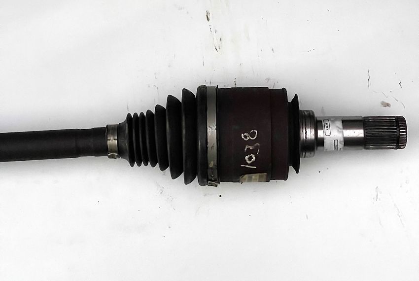 Axle (RH) - 2013 Dodge Durango Crew